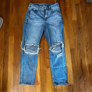 American eagle mom jeans